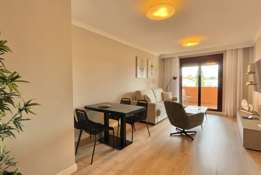 R4827628-Apartment-For-Sale-Benahavis-Penthouse-Duplex-3-Beds-119-Built-2