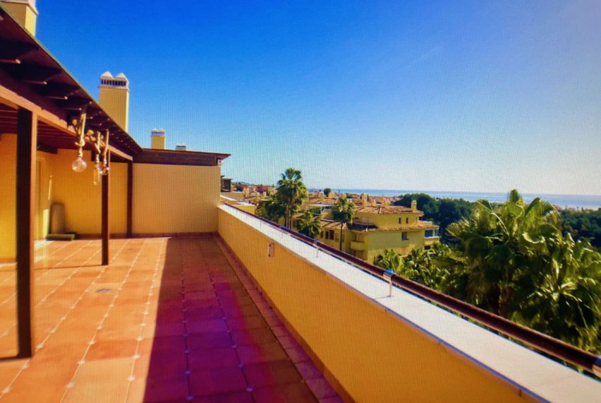 R4830421-Apartment-For-Sale-The-Golden-Mile-Penthouse-3-Beds-160-Built-1