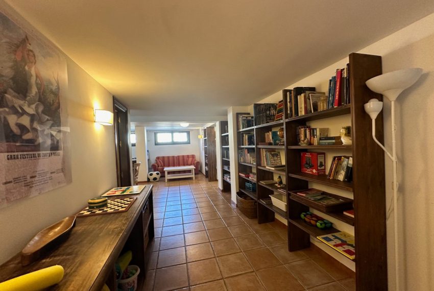 R4830925-Villa-For-Sale-San-Pedro-de-Alcantara-Detached-5-Beds-300-Built-10