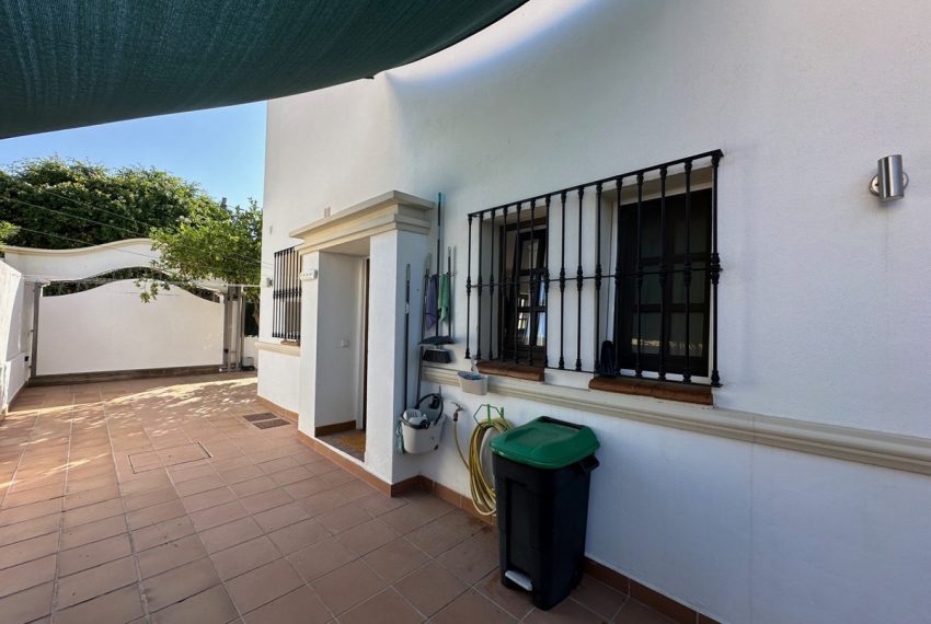 R4830925-Villa-For-Sale-San-Pedro-de-Alcantara-Detached-5-Beds-300-Built-12