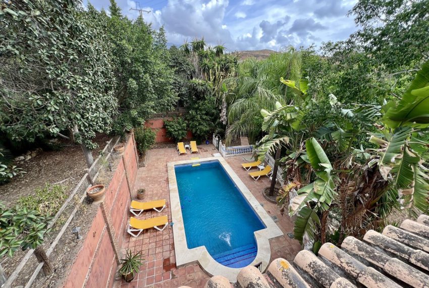 R4836217-Villa-For-Sale-Mijas-Golf-Detached-8-Beds-670-Built-2