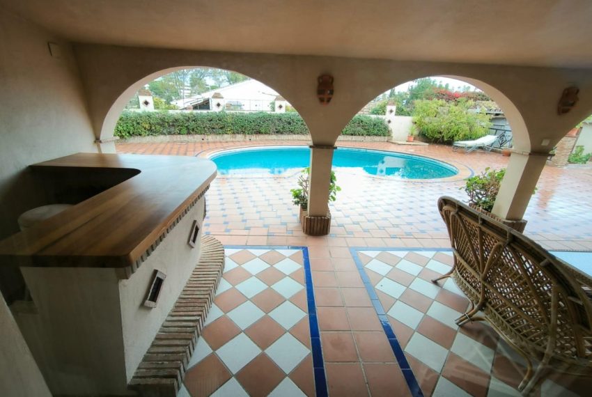 R4837123-Villa-For-Sale-Guadalmina-Alta-Detached-4-Beds-448-Built-1