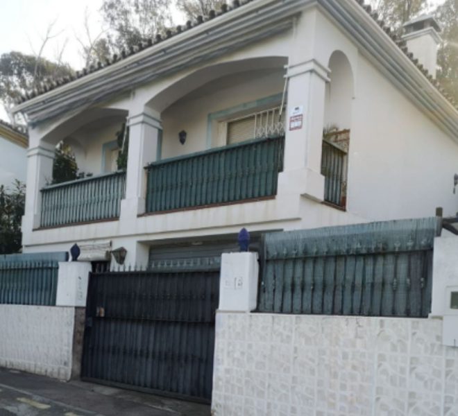 R4837762-Image 1-Detached - 3 Beds - 203 Built