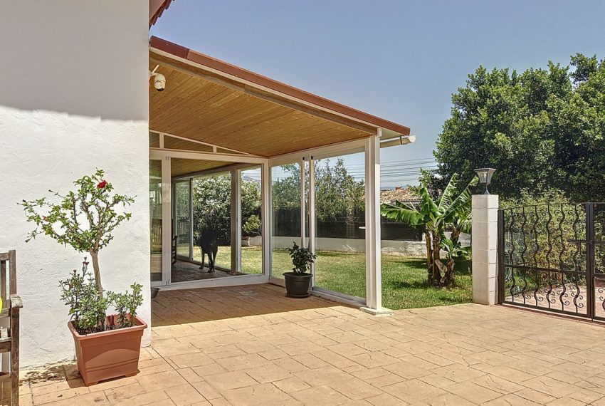 R4838959-Villa-For-Sale-Estepona-Detached-4-Beds-245-Built-5