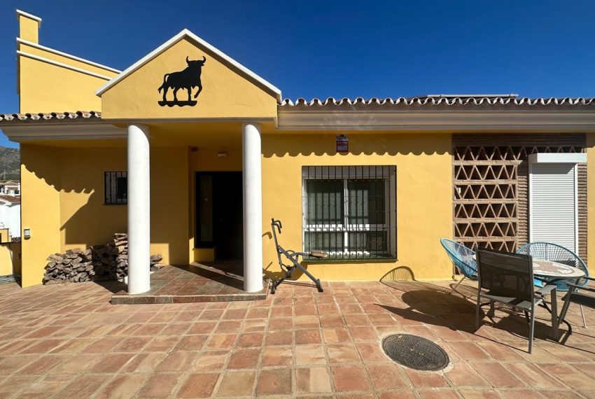 R4839973-Villa-For-Sale-Mijas-Costa-Detached-4-Beds-321-Built-3