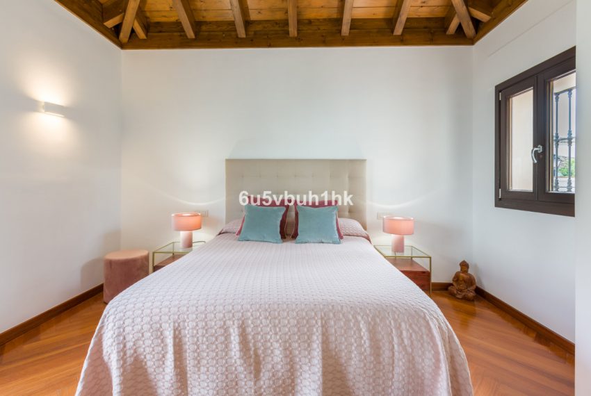 R4841407-Villa-For-Sale-Estepona-Detached-6-Beds-647-Built-12