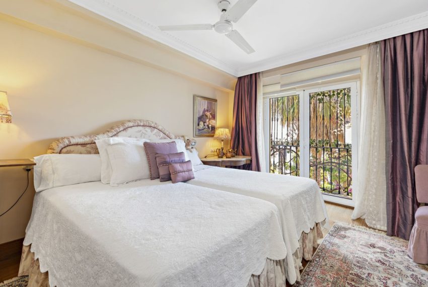 R4841818-Townhouse-For-Sale-Marbella-Terraced-3-Beds-191-Built-11