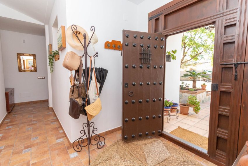 R4849909-Villa-For-Sale-Mijas-Costa-Finca-4-Beds-200-Built-11