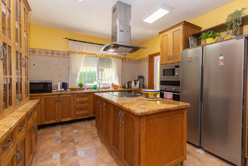 R4849909-Villa-For-Sale-Mijas-Costa-Finca-4-Beds-200-Built-6