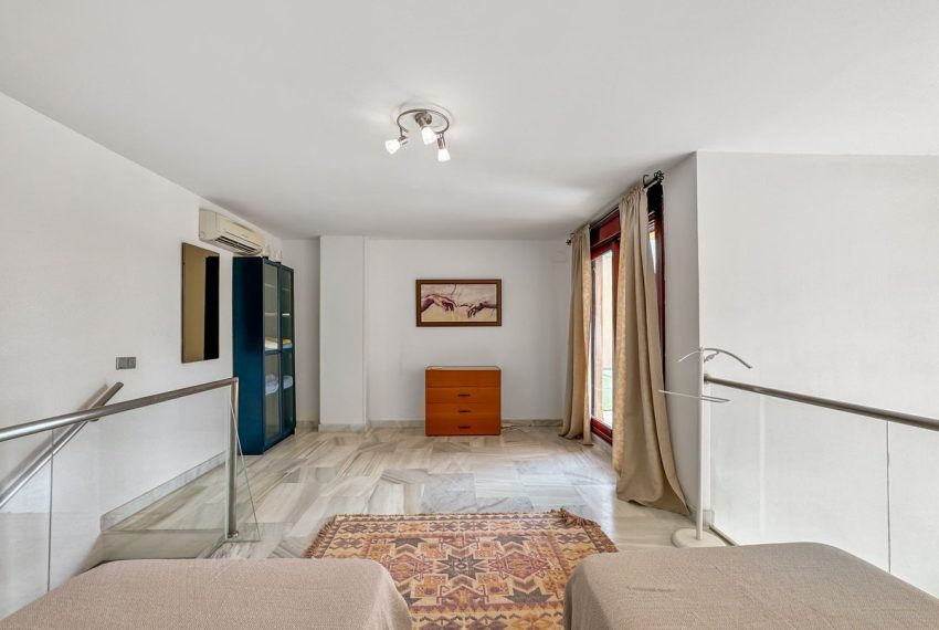 R4853668-Apartment-For-Sale-Benahavis-Penthouse-Duplex-3-Beds-193-Built-16