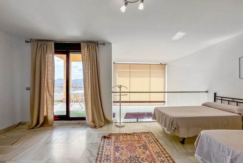 R4853668-Apartment-For-Sale-Benahavis-Penthouse-Duplex-3-Beds-193-Built-17