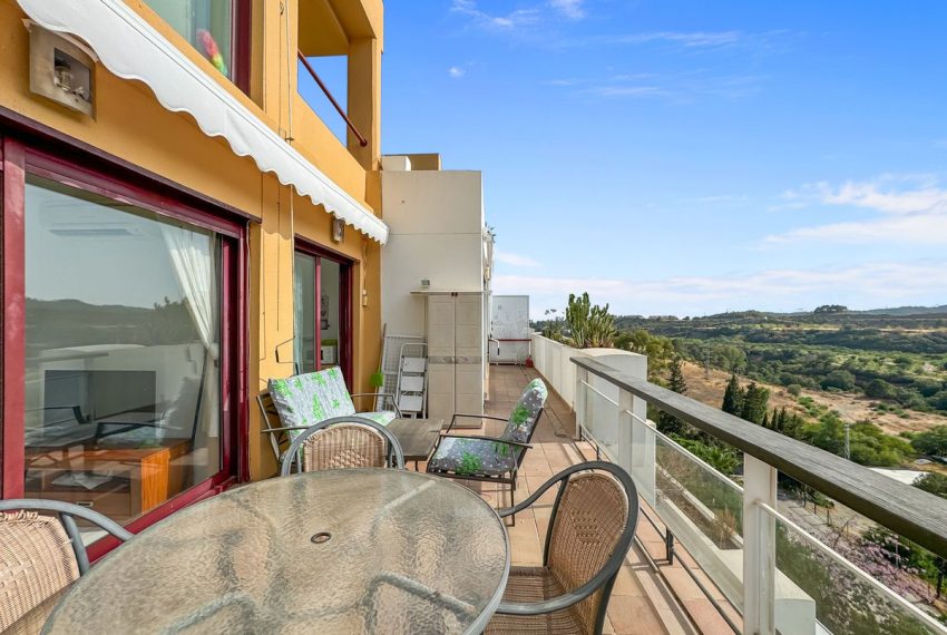 R4853668-Apartment-For-Sale-Benahavis-Penthouse-Duplex-3-Beds-193-Built