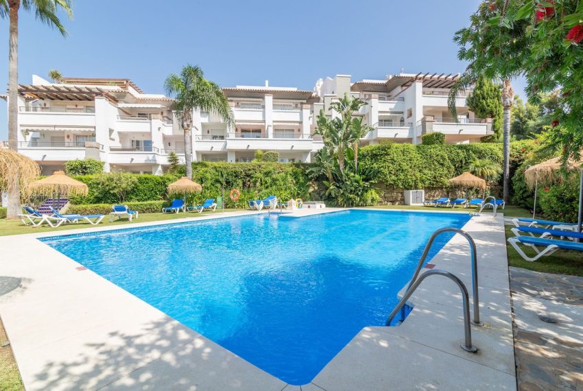 R4858018-Apartment-For-Sale-Los-Arqueros-Middle-Floor-2-Beds-101-Built-1