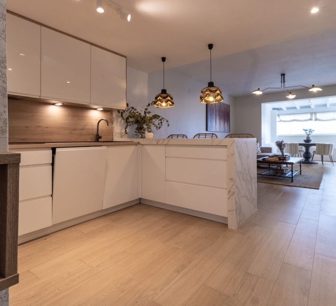 R4859692-Image 1-Penthouse - 2 Beds - 132 Built