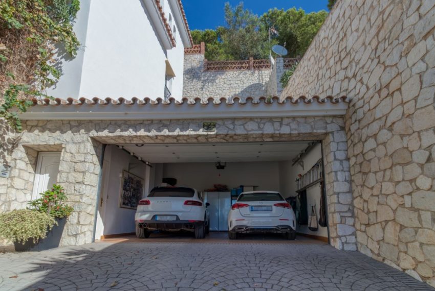 R4859887-Villa-For-Sale-Mijas-Detached-4-Beds-474-Built-4