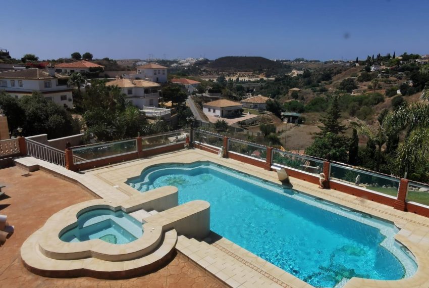 R4860961-Villa-For-Sale-Mijas-Costa-Detached-6-Beds-580-Built-5