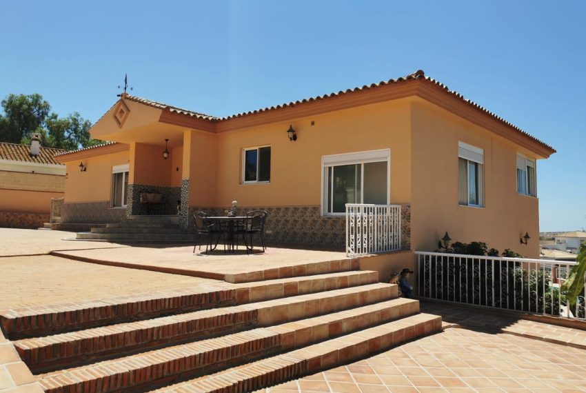 R4860961-Villa-For-Sale-Mijas-Costa-Detached-6-Beds-580-Built-8
