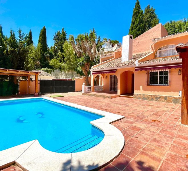 R4861150-Image 1-Detached - 4 Beds - 252 Built