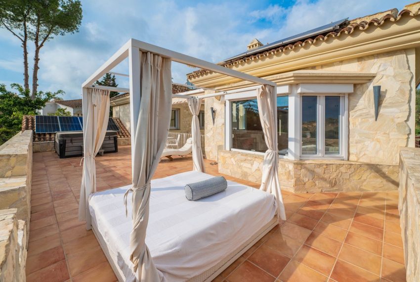 R4866718-Villa-For-Sale-Elviria-Detached-5-Beds-483-Built-14