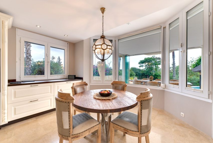 R4866718-Villa-For-Sale-Elviria-Detached-5-Beds-483-Built-17