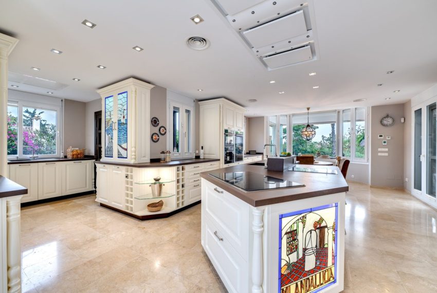 R4866718-Villa-For-Sale-Elviria-Detached-5-Beds-483-Built-19