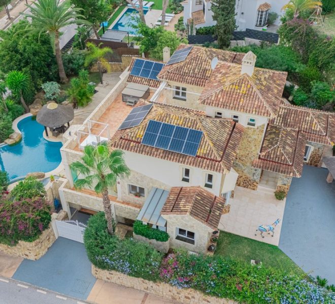 R4866718-Image 1-Detached - 5 Beds - 483 Built