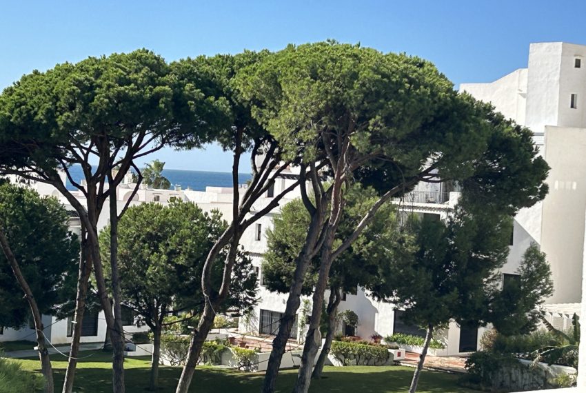R4868281-Apartment-For-Sale-Puerto-Banus-Middle-Floor-2-Beds-180-Built