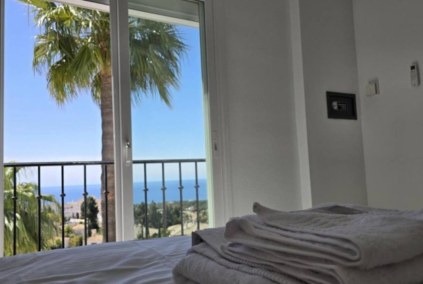 R4869391-Apartment-For-Sale-Calahonda-Penthouse-4-Beds-150-Built-10