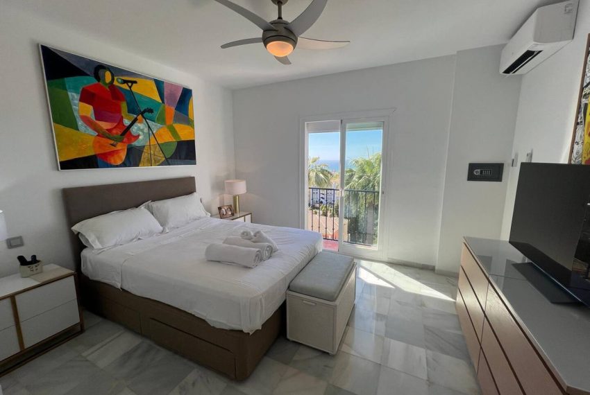 R4869391-Apartment-For-Sale-Calahonda-Penthouse-4-Beds-150-Built-8