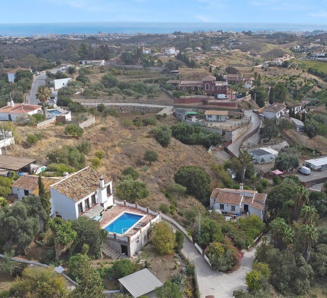 R4872679-Image 1-Detached - 5 Beds - 239 Built