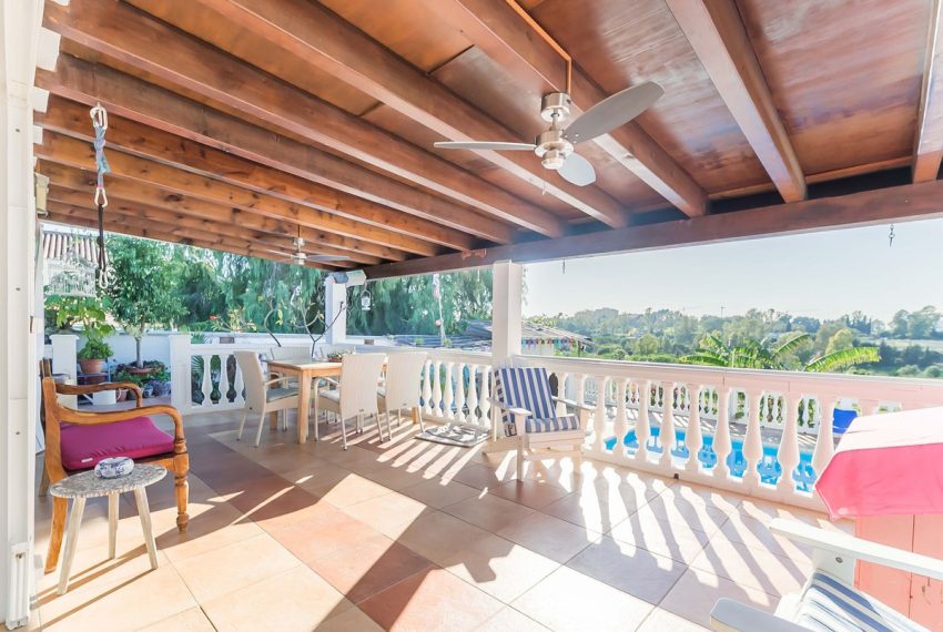 R4875772-Villa-For-Sale-Guadalmina-Alta-Detached-4-Beds-242-Built-3