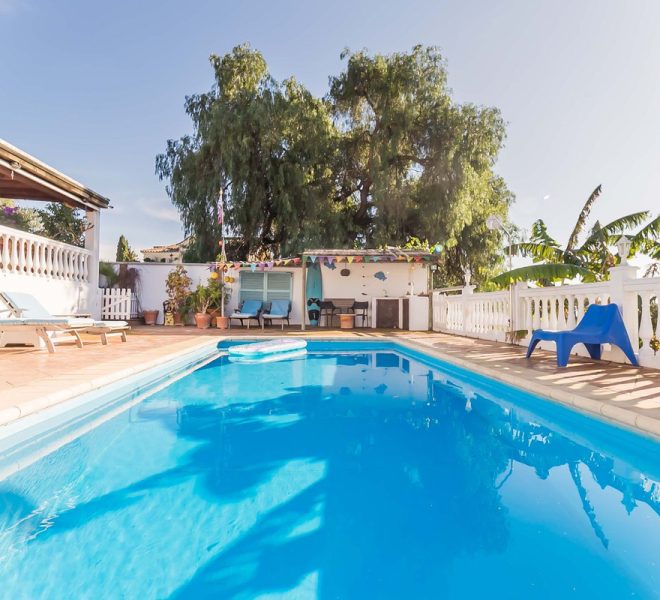R4875772-Image 1-Detached - 4 Beds - 242 Built