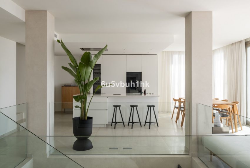 R4877854-Apartment-For-Sale-Marbella-Penthouse-Duplex-3-Beds-247-Built-11