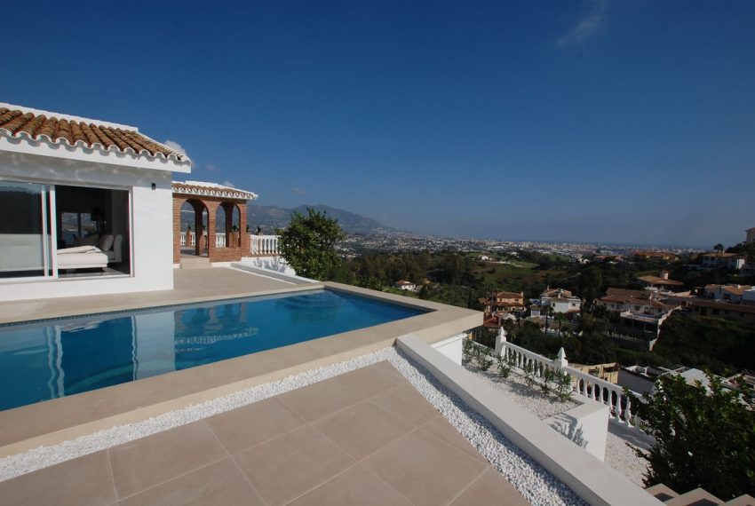 R4879171-Villa-For-Sale-Mijas-Costa-Detached-3-Beds-241-Built-1