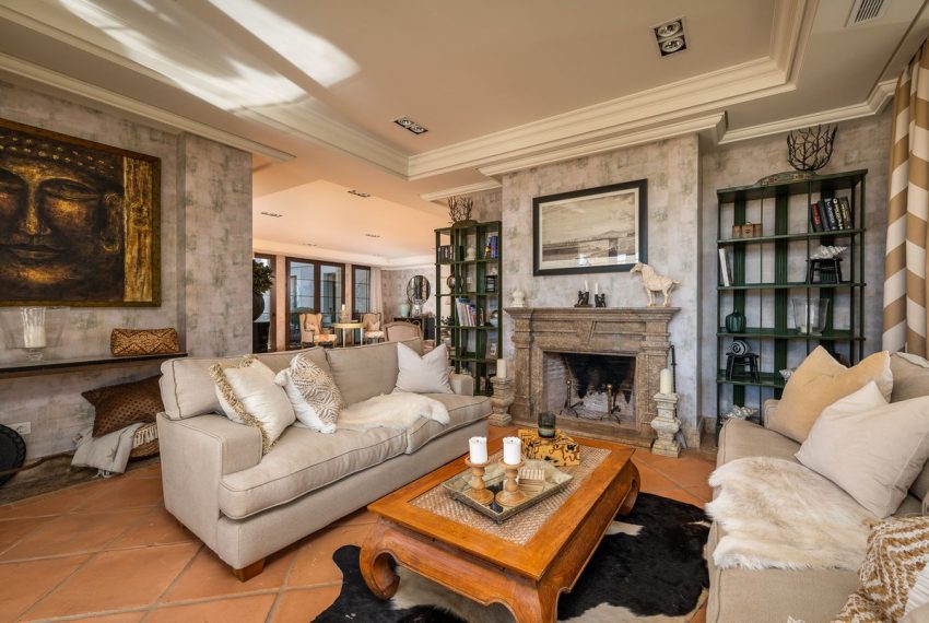 R4879378-Villa-For-Sale-Guadalmina-Baja-Detached-8-Beds-907-Built-10