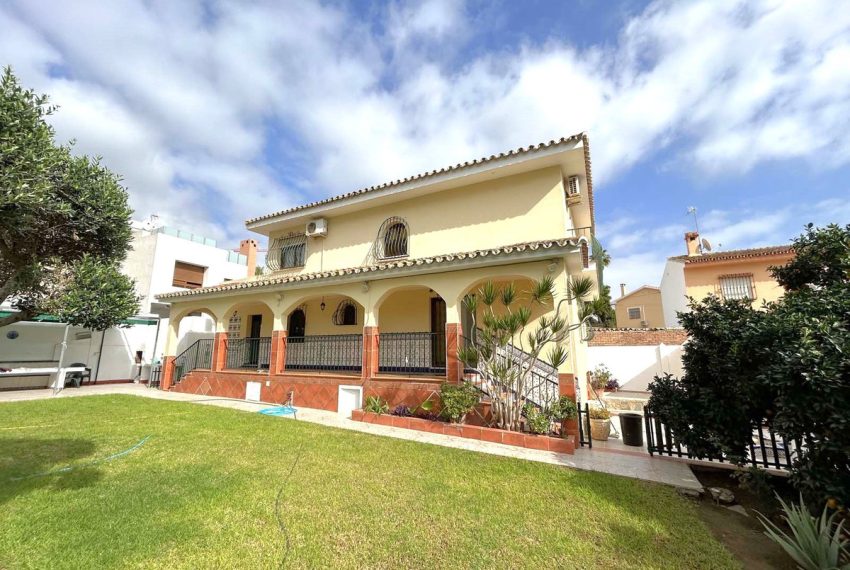 R4882273-Villa-For-Sale-Mijas-Detached-5-Beds-346-Built