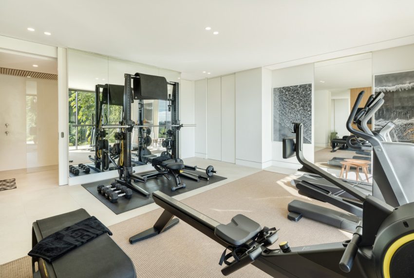 R4888126-Villa-For-Sale-La-Quinta-Detached-6-Beds-630-Built-5