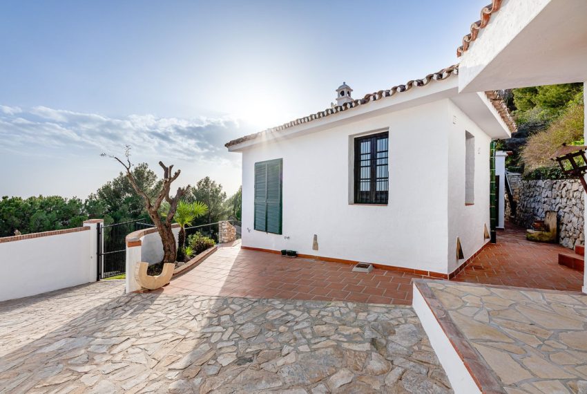 R4892887-Villa-For-Sale-Mijas-Detached-4-Beds-212-Built-2