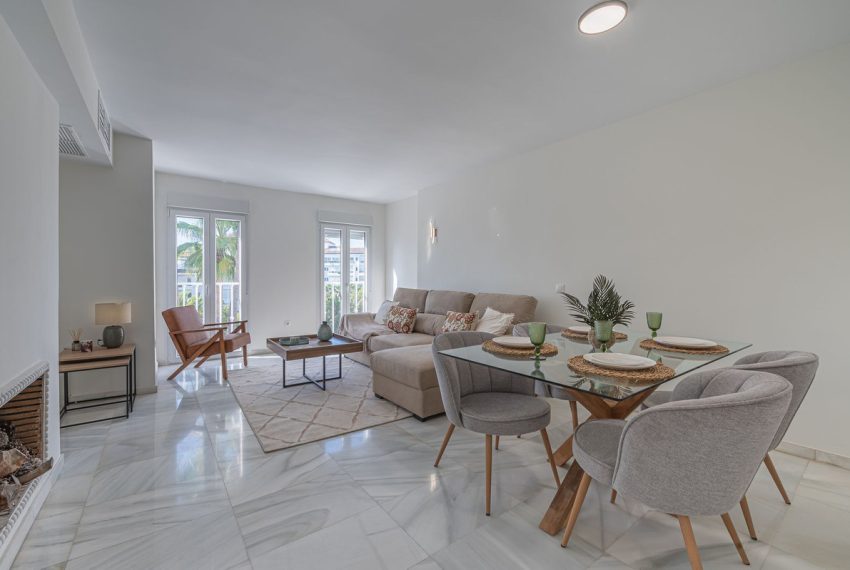 R4892908-Townhouse-For-Sale-Puerto-Banus-Semi-Detached-3-Beds-162-Built-3