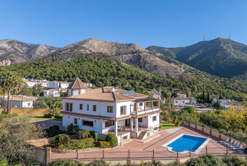 R4894690-Villa-For-Sale-Mijas-Detached-5-Beds-690-Built-3