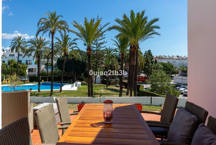 R4896064-Apartment-For-Sale-Nueva-Andalucia-Duplex-4-Beds-216-Built-12