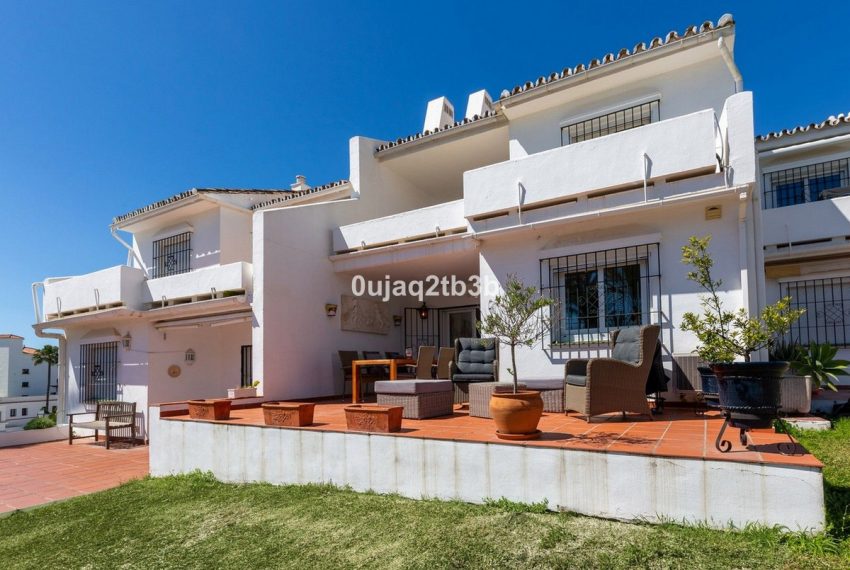 R4896064-Apartment-For-Sale-Nueva-Andalucia-Duplex-4-Beds-216-Built-14