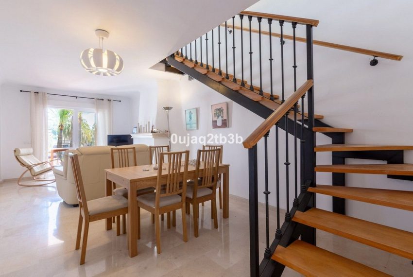 R4896064-Apartment-For-Sale-Nueva-Andalucia-Duplex-4-Beds-216-Built-8