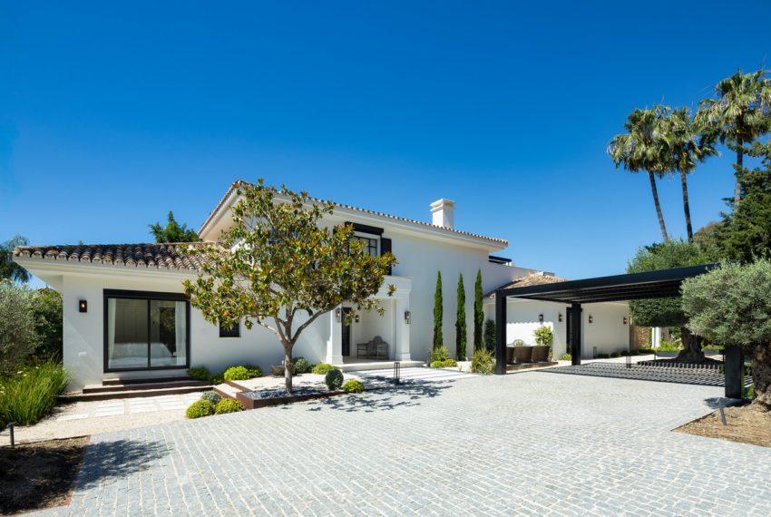 R4896784-Villa-For-Sale-Nueva-Andalucia-Detached-5-Beds-490-Built-9