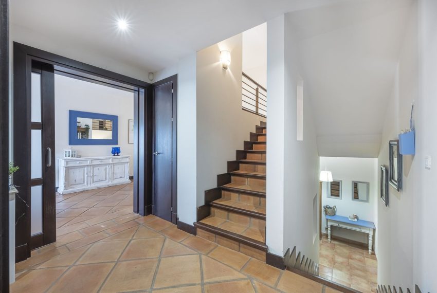 R4898050-Villa-For-Sale-Benahavis-Semi-Detached-4-Beds-300-Built-10