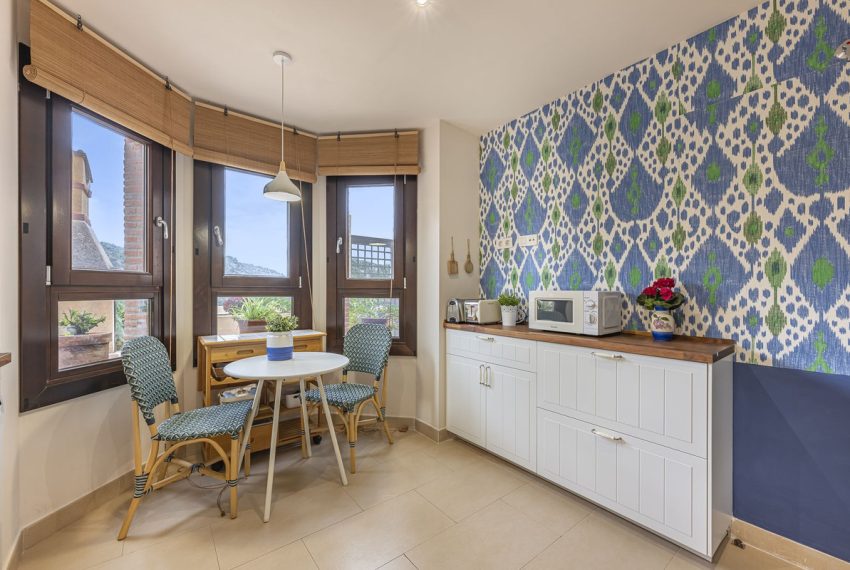 R4898050-Villa-For-Sale-Benahavis-Semi-Detached-4-Beds-300-Built-16