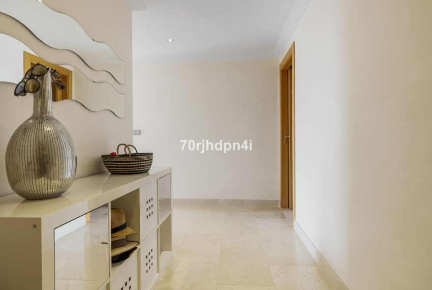 R4899019-Apartment-For-Sale-Estepona-Penthouse-3-Beds-115-Built-17