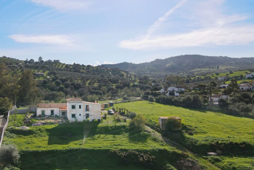 R4902526-Villa-For-Sale-Coin-Finca-5-Beds-360-Built-6