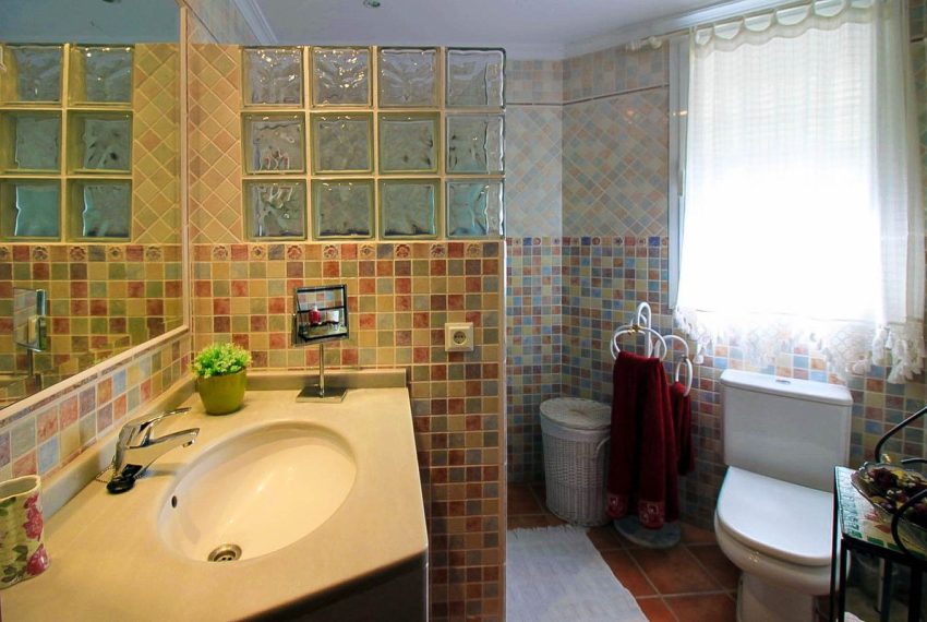 R4905835-Villa-For-Sale-Marbella-Detached-6-Beds-306-Built-14