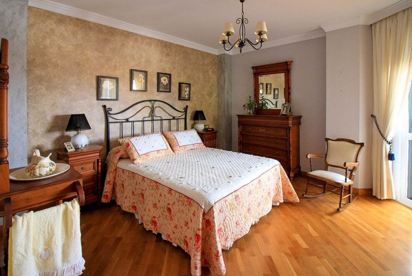 R4905835-Villa-For-Sale-Marbella-Detached-6-Beds-306-Built-8
